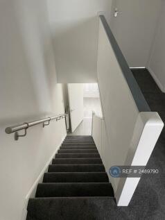 Stairs/Hallway