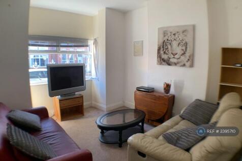 Lounge South View