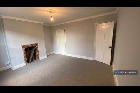 2nd Floor Large Bedroom
