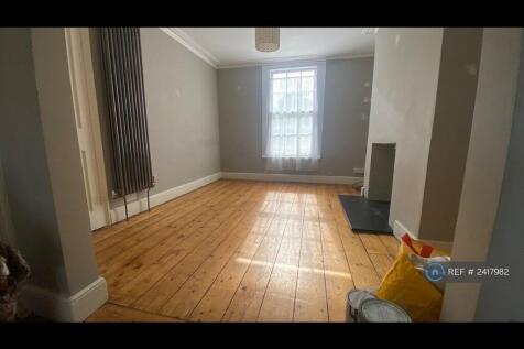 Sitting Room - Ground Floor