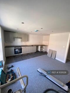 Lounge Kitchen