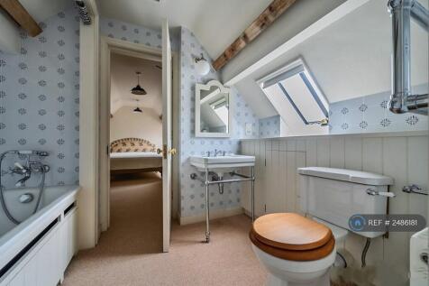 Upstairs Bathroom