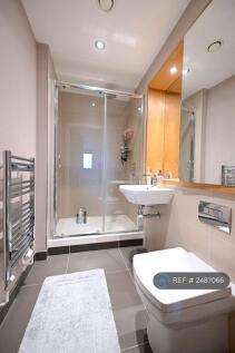 Shower Ensuite 