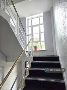 Stairs (Communal)