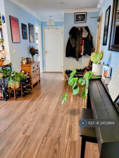 Living Room/Kitchen/Dining - Picture 2