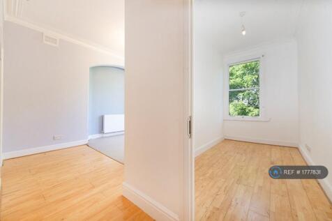 Single Bedroom And Dining Room Lounge