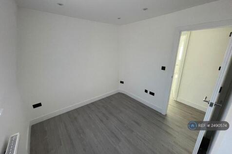 Small Bedroom