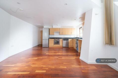 Kitchen / Living Room