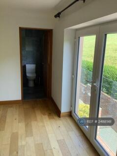 Bedroom 1 Ensuite
