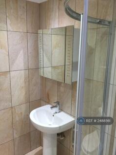 En-Suite 1of 2