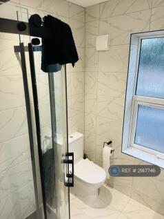 Shared 1st Floor Shower Room