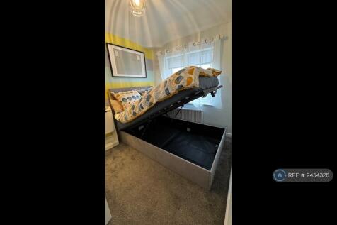 Bedroom #01 (3)