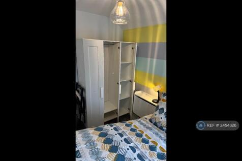 Bedroom #01 (4)