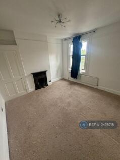 Large High Ceiling Room 1