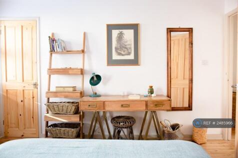 Bedroom 1.2