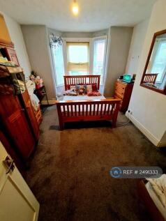 Ff - Bedroom 1. i