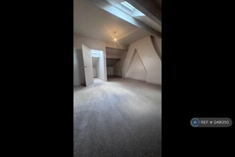 Loft Bedroom &amp; Dressing Area