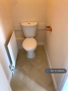 Toilet 2