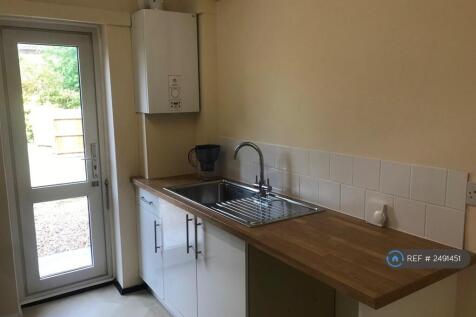 Kitchen (With White Goods)