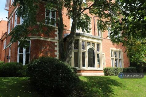 Apartment From Garden