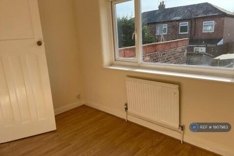 2nd Double Bed Upstairs