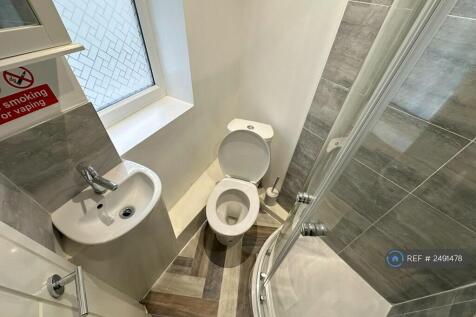 Double Bedroom With Private Ensuite