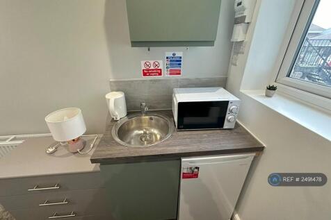 Double Bedroom With Private Ensuite