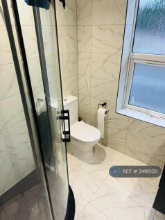 Shared 1st Floor Shower Room