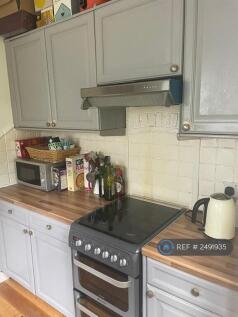 Kitchen (Post Decoration)