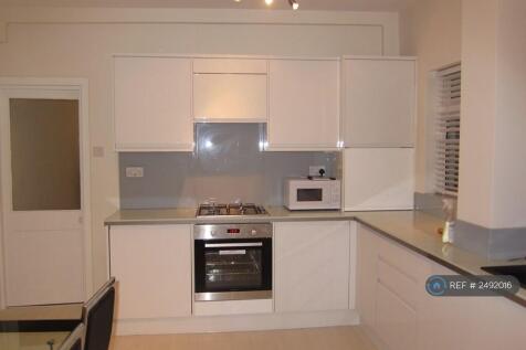 Kitchen - Pic 1