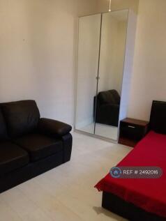 Bedroom - Pic 3