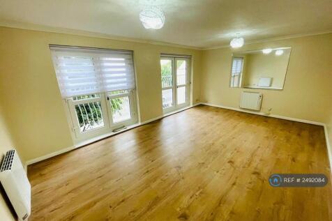 Living Room Pic 1