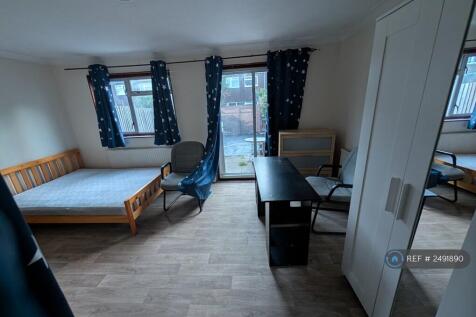 Hall / Living