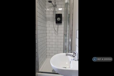 Room 5 Ensuite