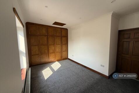 Master Bedroom 1