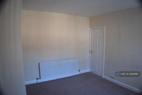 Front Double Bedroom 