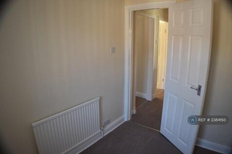 Single Front Bedroom