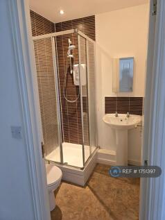 En Suite Shower