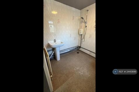 Downstairs Bathroom