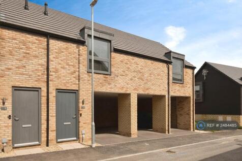 Immaculate Coach House In Quiet Residential Estate