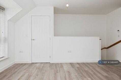 Living Room (Facing The Storage Cupboard &amp; Stairs)