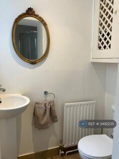 Basin/Toilet