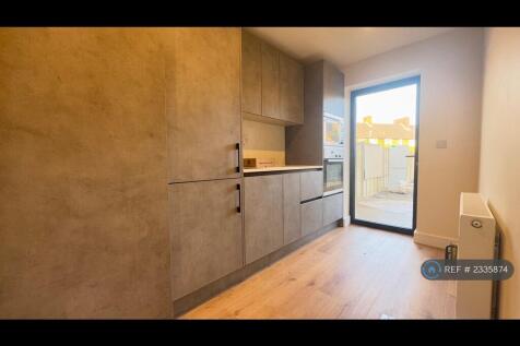 Studio Separated Kitchen 