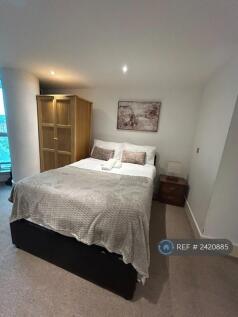 Bedroom And Wardrobe
