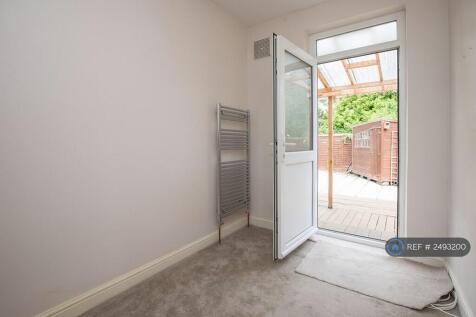 Office (Single Bedroom)