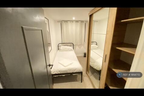 Small Room 3