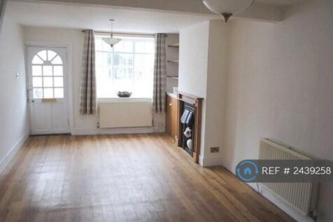 Lounge &amp; Dining Room