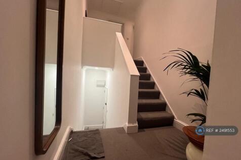 Spacious Landing