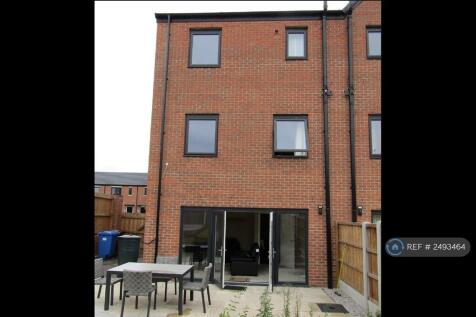 Rear Garden-1