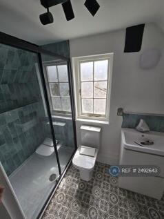 En-Suite Example